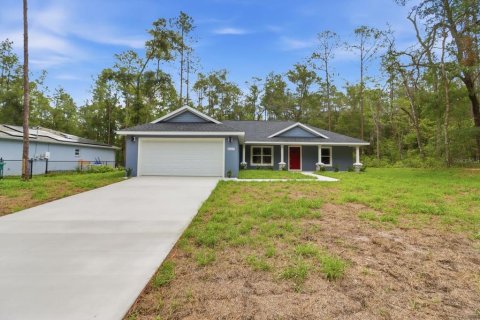 House in Dunnellon, Florida 3 bedrooms, 147.25 sq.m. № 2232124 - photo 7