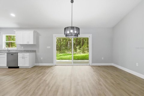 House in Dunnellon, Florida 3 bedrooms, 147.25 sq.m. № 2232124 - photo 17