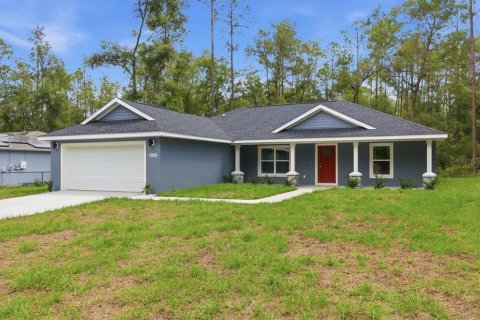 Casa en Dunnellon, Florida 3 dormitorios, 147.25 m2 № 2232124