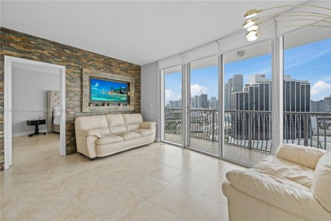 Condominio en venta en Miami, Florida, 2 dormitorios, 97.36 m2 № 1933780 - foto 8