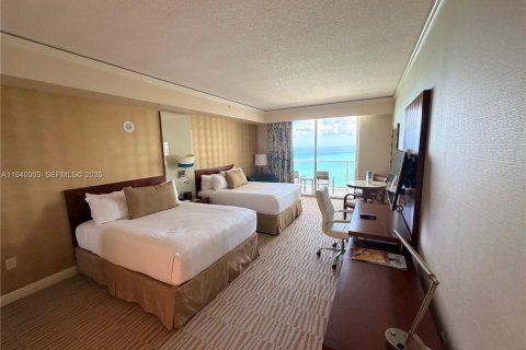 Купить кондоминиум в Санни-Айлс-Бич, Флорида 51.19м2, № 1997312 - фото 6