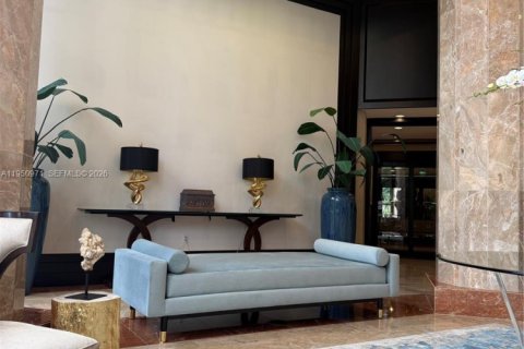 Condominio en venta en Aventura, Florida, 3 dormitorios, 197.88 m2 № 2006542 - foto 2