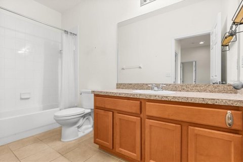 House in Holiday, Florida 3 bedrooms, 161.65 sq.m. № 2145165 - photo 27