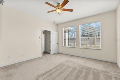 House in Holiday, Florida 3 bedrooms, 161.65 sq.m. № 2145165 - photo 18