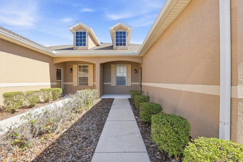 House in Holiday, Florida 3 bedrooms, 161.65 sq.m. № 2145165 - photo 4