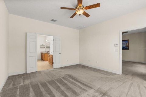 House in Holiday, Florida 3 bedrooms, 161.65 sq.m. № 2145165 - photo 19
