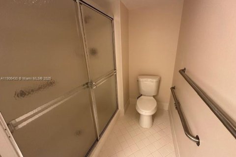 Copropriété à louer à Pembroke Pines, Floride: 2 chambres, 112.13 m2 № 1957177 - photo 7