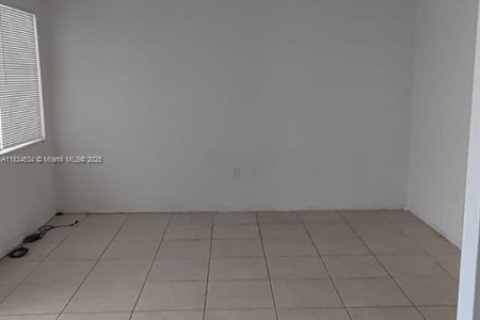 Copropriété à louer à Fort Lauderdale, Floride: 1 chambre, 46.45 m2 № 1816463 - photo 3