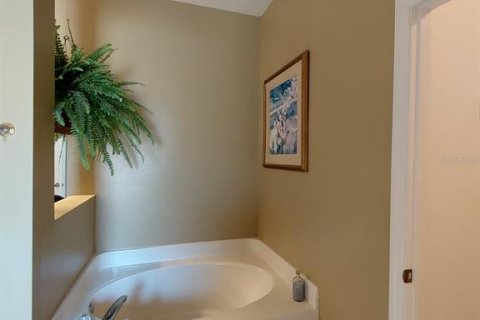 Villa ou maison à louer à Ocala, Floride: 5 chambres, 208.01 m2 № 2212060 - photo 27