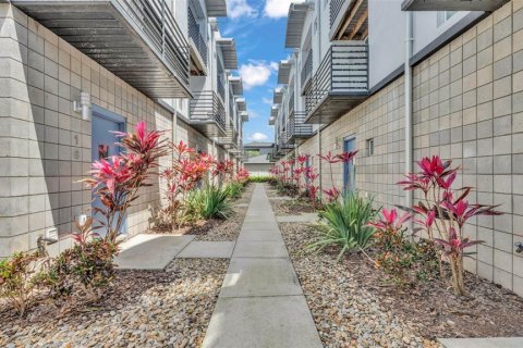 Condo in Tampa, Florida, 2 bedrooms  № 1634574 - photo 3