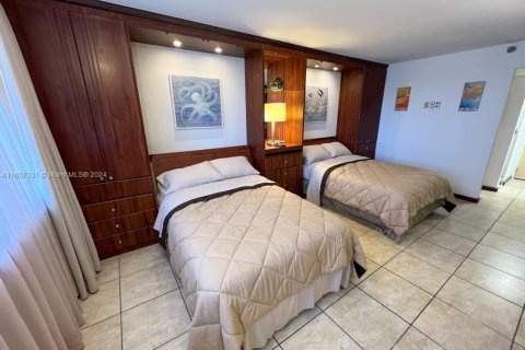 Снять в аренду кондоминиум в Санни-Айлс-Бич, Флорида 33.44м2, № 1957449 - фото 7