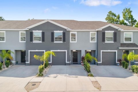 Touwnhouse à Wimauma, Floride 3 chambres, 155.43 m2 № 2226272