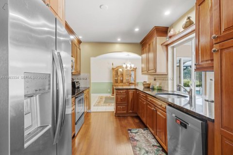 Купить виллу или дом в Дейви, Флорида 4 спальни, 217.95м2, № 2046684 - фото 6