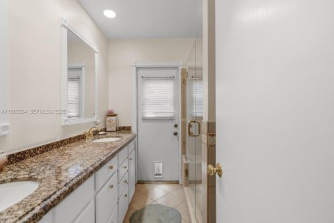 Купить виллу или дом в Дейви, Флорида 4 спальни, 217.95м2, № 2046684 - фото 9