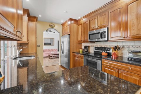 Купить виллу или дом в Дейви, Флорида 4 спальни, 217.95м2, № 2046684 - фото 5