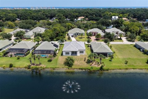 Villa ou maison à vendre à Palm Coast, Floride: 4 chambres, 262.82 m2 № 2318917 - photo 2