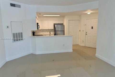 Condo in Fort Lauderdale, Florida, 1 bedroom  № 2086625 - photo 6