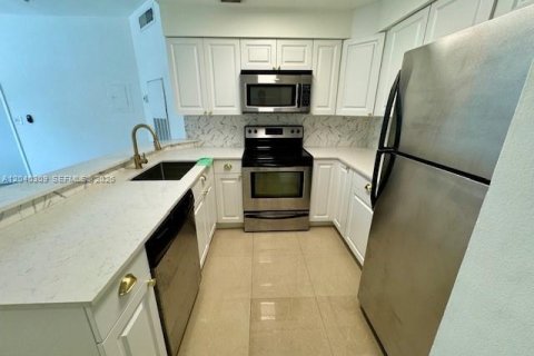 Condo in Fort Lauderdale, Florida, 1 bedroom  № 2086625 - photo 8