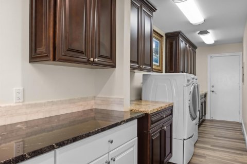 Villa ou maison à vendre à Tequesta, Floride: 4 chambres, 332.31 m2 № 2088082 - photo 29