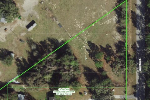 Land in Spring Hill, Florida № 1113041 - photo 1