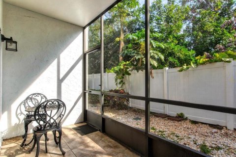Condominio en venta en Sarasota, Florida, 2 dormitorios, 89.56 m2 № 2201361 - foto 11