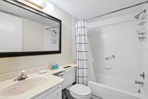 Condominio en venta en Sarasota, Florida, 2 dormitorios, 89.56 m2 № 2201361 - foto 10