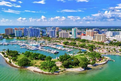 Condominio en venta en Sarasota, Florida, 2 dormitorios, 89.56 m2 № 2201361 - foto 28