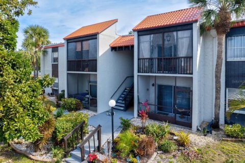Condo in Sarasota, Florida, 2 bedrooms  № 2201361