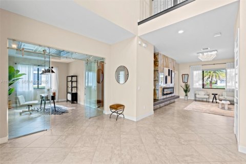 House in Parkland, Florida 5 bedrooms, 397.06 sq.m. № 1986407 - photo 13