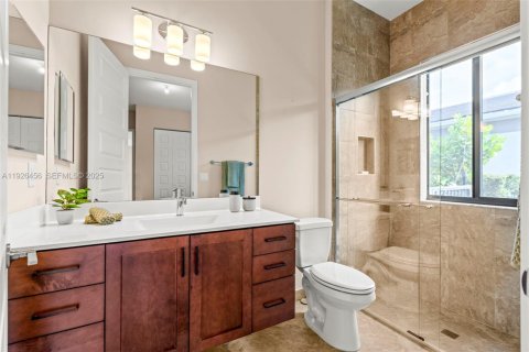 House in Parkland, Florida 5 bedrooms, 397.06 sq.m. № 1986407 - photo 29