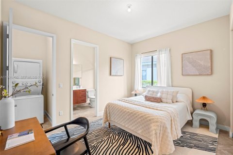 House in Parkland, Florida 5 bedrooms, 397.06 sq.m. № 1986407 - photo 28