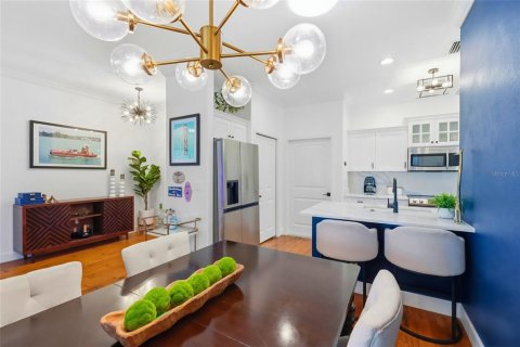 Villa ou maison à vendre à Sarasota, Floride: 3 chambres, 138.24 m2 № 2398485 - photo 11