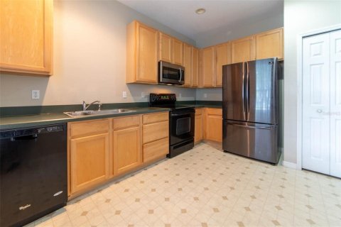 Townhouse in Orlando, Florida 3 bedrooms, 125.42 sq.m. № 2383443 - photo 6