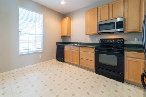 Townhouse in Orlando, Florida 3 bedrooms, 125.42 sq.m. № 2383443 - photo 7