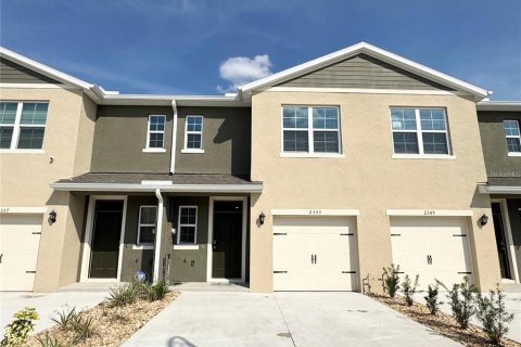 Townhouse in Davenport, Florida 3 bedrooms, 140.75 sq.m. № 2425683