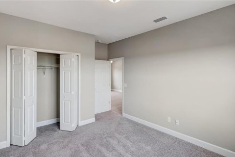 Townhouse in Groveland, Florida 3 bedrooms, 170.01 sq.m. № 1762320 - photo 21