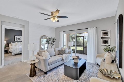House in Palmetto, Florida 3 bedrooms, 147.9 sq.m. № 2219662 - photo 17