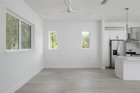 Condominio en venta en Gainesville, Florida, 1 dormitorio, 89.93 m2 № 870081 - foto 11