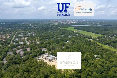 Condominio en venta en Gainesville, Florida, 1 dormitorio, 89.93 m2 № 870081 - foto 2