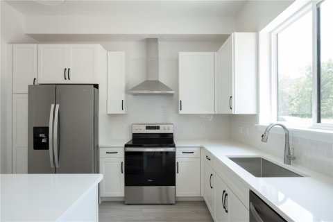 Condominio en venta en Gainesville, Florida, 1 dormitorio, 89.93 m2 № 870081 - foto 7