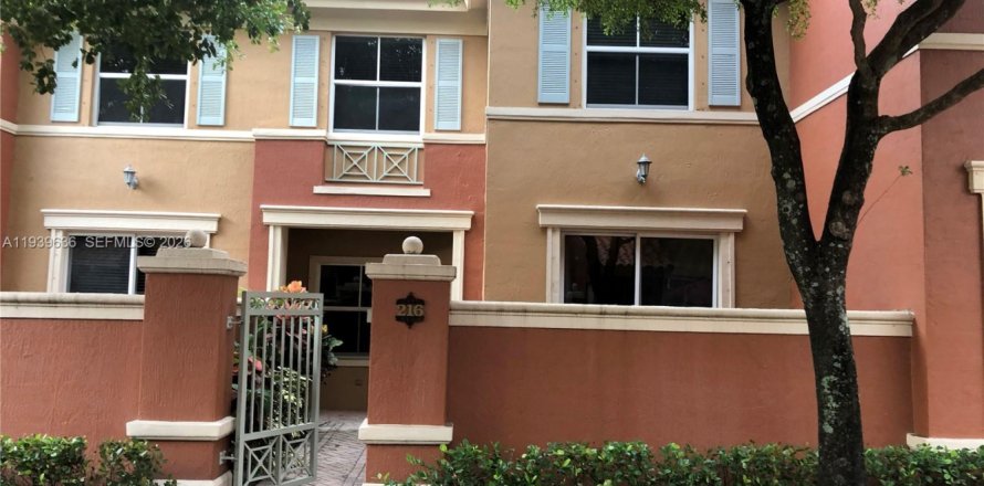 Condo in Doral, Florida, 3 bedrooms  № 1997942