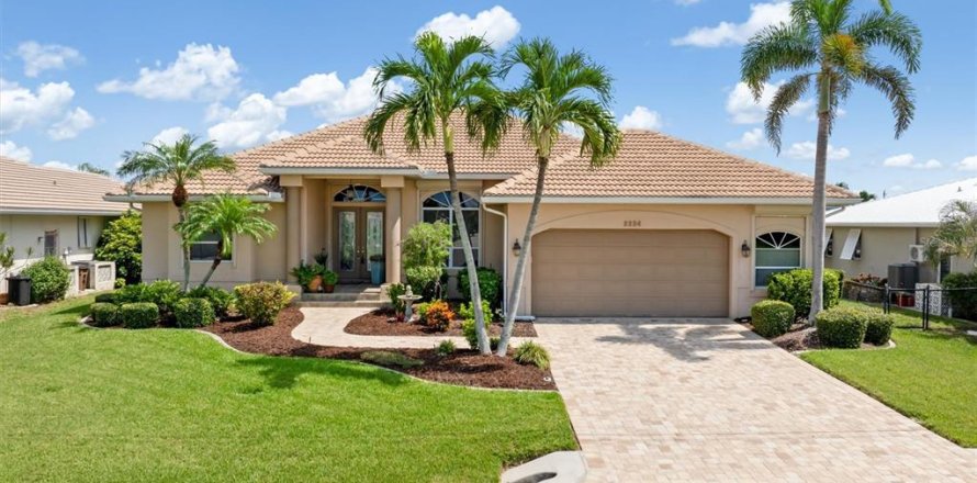Casa en Punta Gorda, Florida 3 dormitorios, 216.83 m2 № 1832703