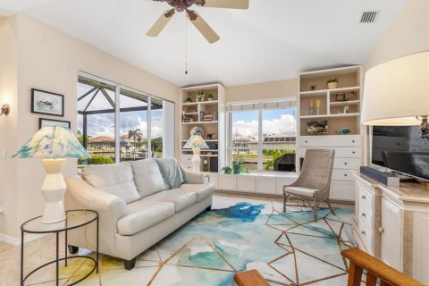 Casa en venta en Punta Gorda, Florida, 3 dormitorios, 216.83 m2 № 1832703 - foto 15