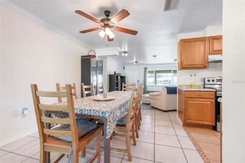 Casa en venta en Sarasota, Florida, 4 dormitorios, 179.95 m2 № 1876302 - foto 11