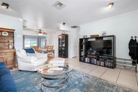 Casa en venta en Sarasota, Florida, 4 dormitorios, 179.95 m2 № 1876302 - foto 6