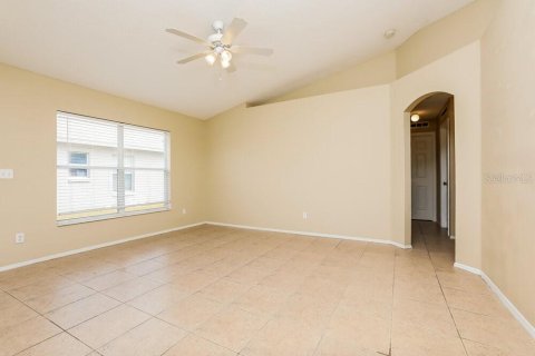 Casa en alquiler en Orlando, Florida, 4 dormitorios, 128.02 m2 № 1893717 - foto 3