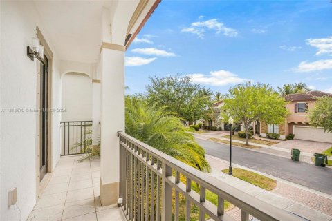 House in Homestead, Florida 5 bedrooms, 246.75 sq.m. № 1770873 - photo 19