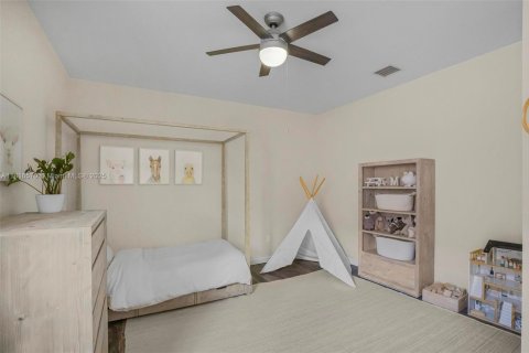 House in Homestead, Florida 5 bedrooms, 246.75 sq.m. № 1770873 - photo 22