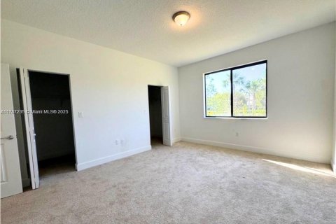 Villa ou maison à louer à Ave Maria, Floride: 3 chambres, 160.35 m2 № 1962523 - photo 6