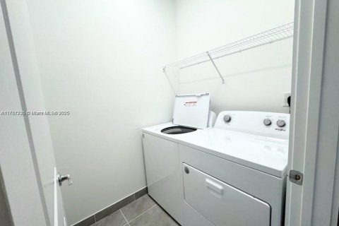 Villa ou maison à louer à Ave Maria, Floride: 3 chambres, 160.35 m2 № 1962523 - photo 12